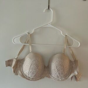 Victoria’s Secret Angels bra 32DDD
